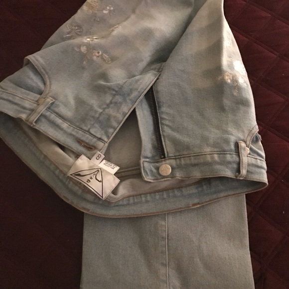 Women’s Jean Suit - Picture 4 of 5